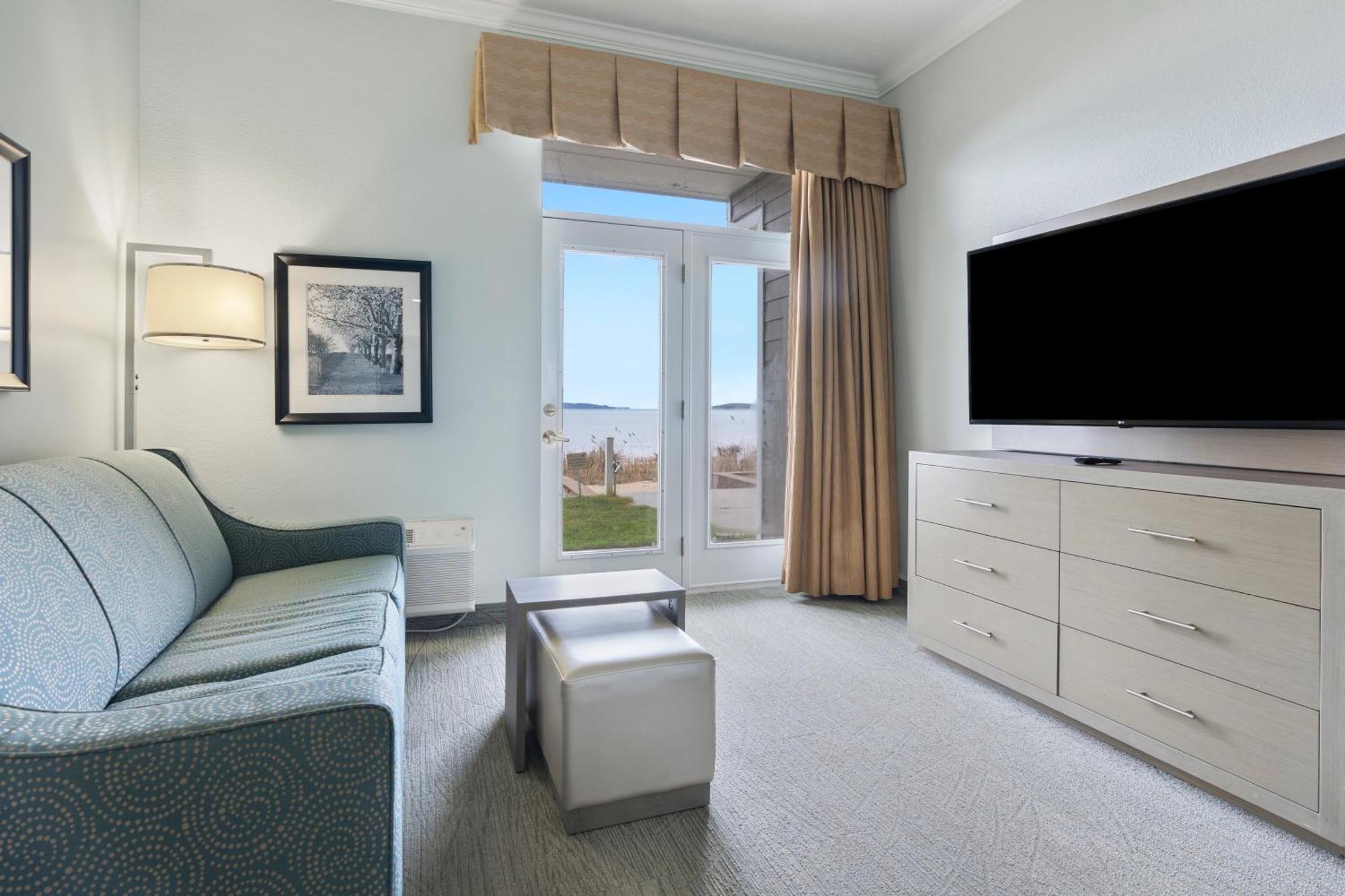 Cherry Tree Inn & Suites Traverse City Zewnętrze zdjęcie