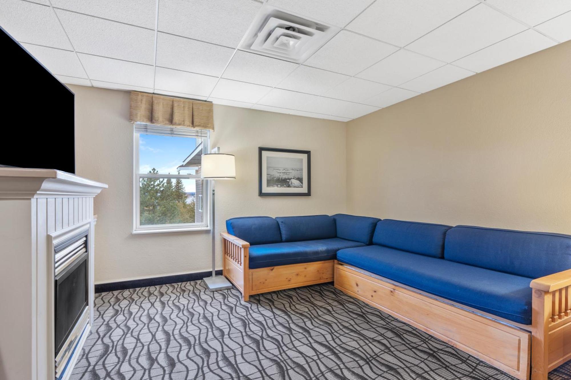 Cherry Tree Inn & Suites Traverse City Zewnętrze zdjęcie