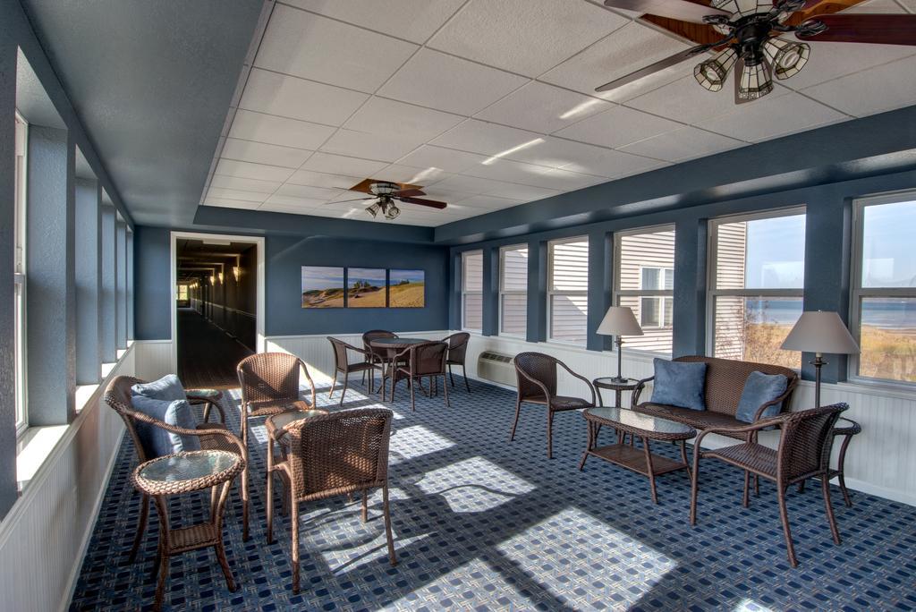 Cherry Tree Inn & Suites Traverse City Zewnętrze zdjęcie